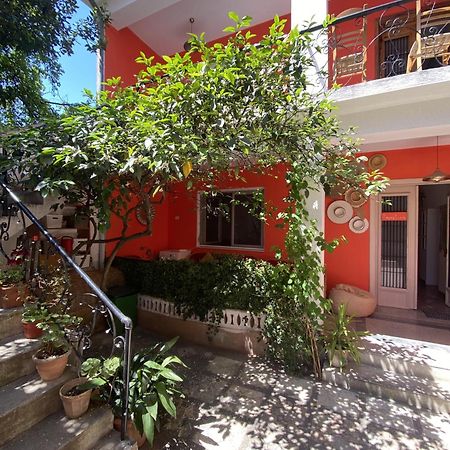 Trip'N'Hostel Chill Zone Τίρανα Εξωτερικό φωτογραφία