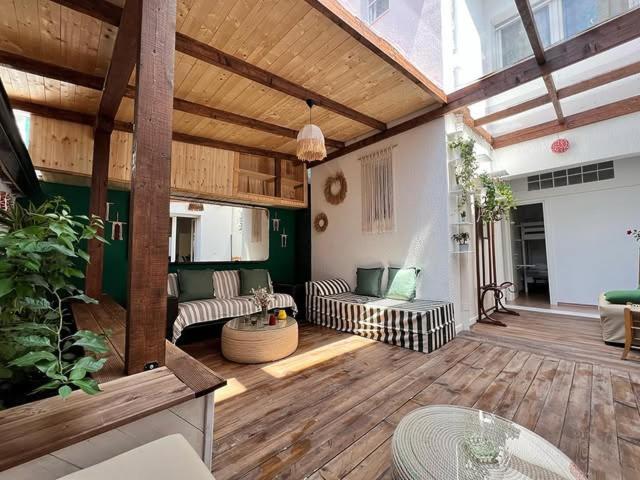 Trip'N'Hostel Chill Zone Τίρανα Εξωτερικό φωτογραφία
