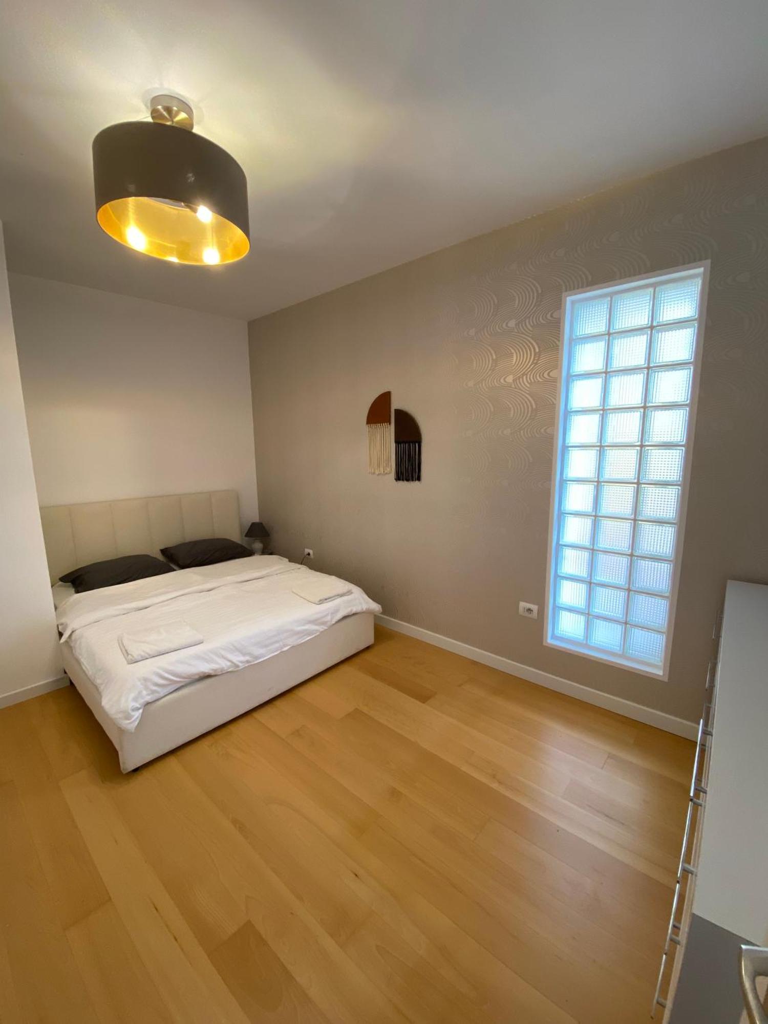 Trip'N'Hostel Chill Zone Τίρανα Εξωτερικό φωτογραφία