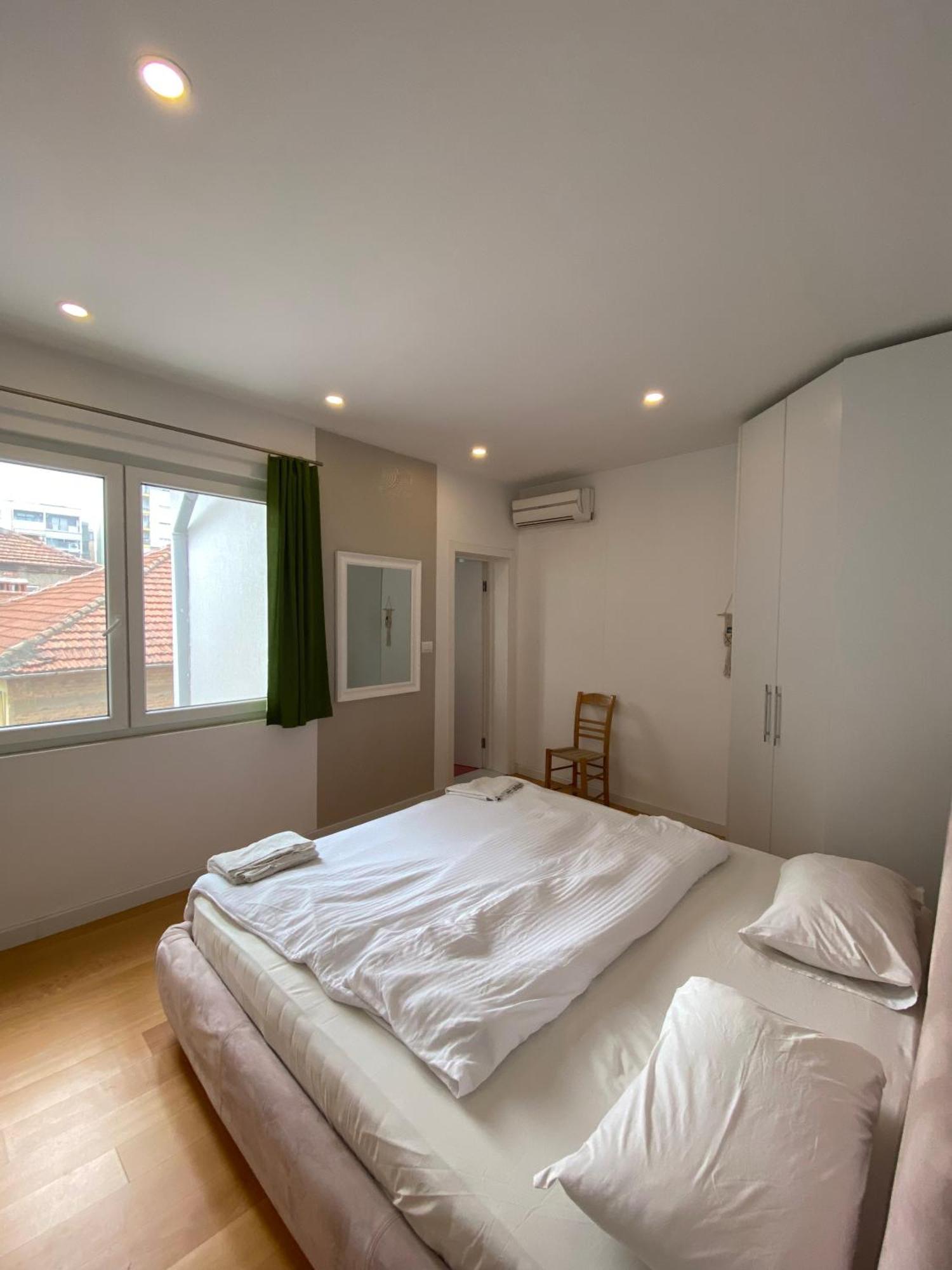 Trip'N'Hostel Chill Zone Τίρανα Εξωτερικό φωτογραφία
