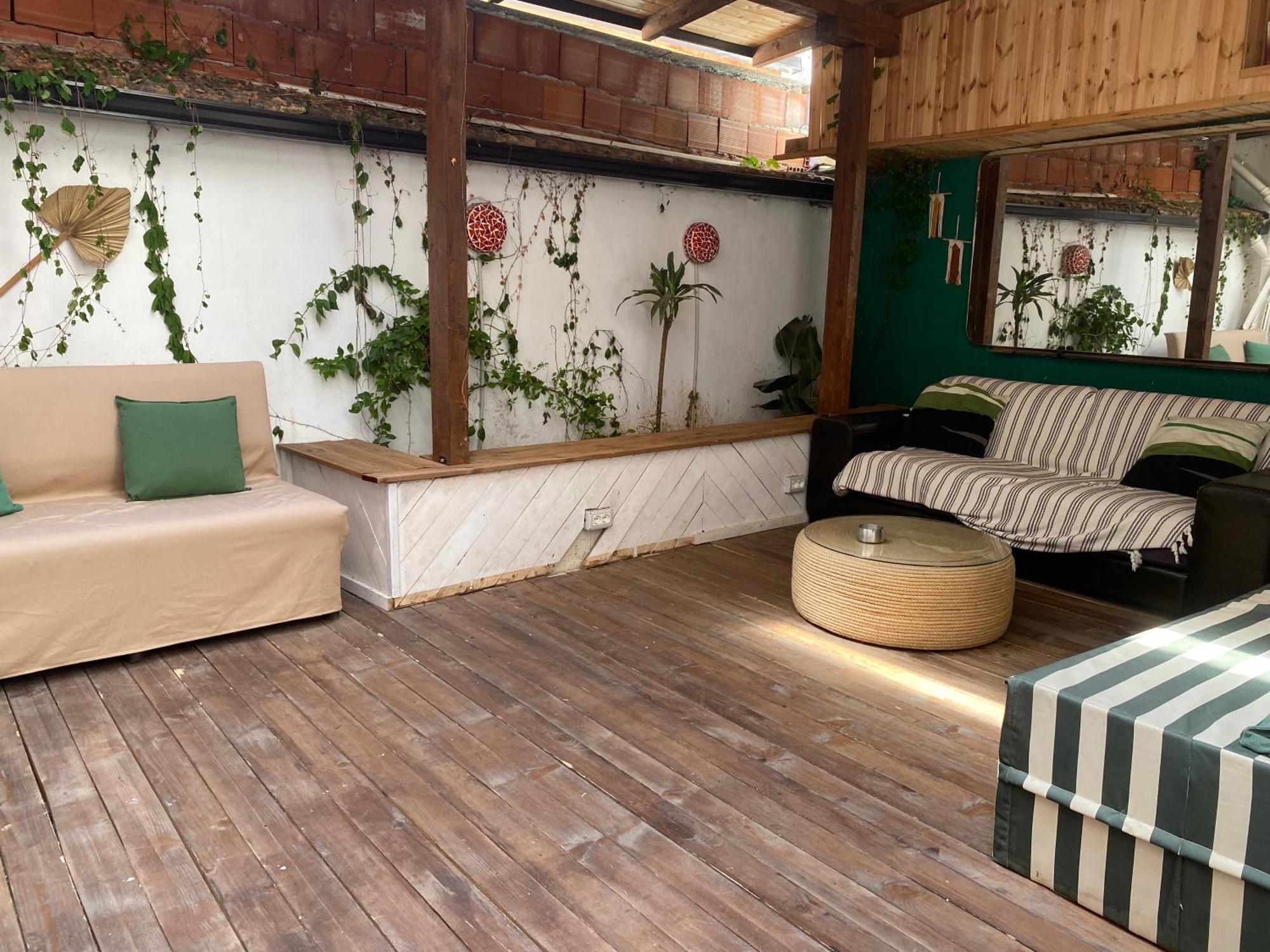 Trip'N'Hostel Chill Zone Τίρανα Εξωτερικό φωτογραφία